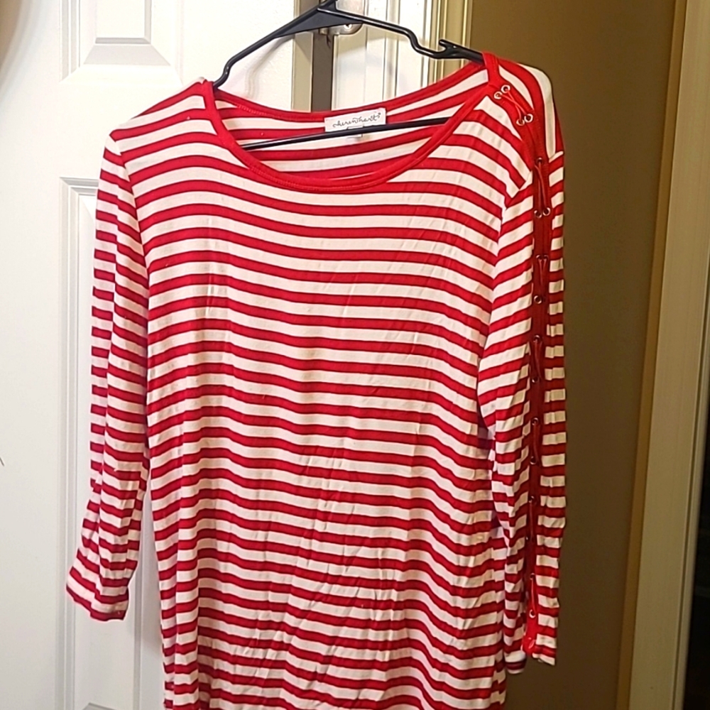 5/$25- Karen Hart Striped Top